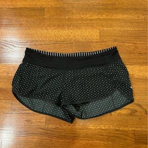 Lululemon Speed short 10 low rise 2.5”